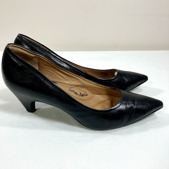 Söfft Black Leather Pumps Size 9.5M Kitten Heels Career Workwear Casual Classy - Picture 1 of 13